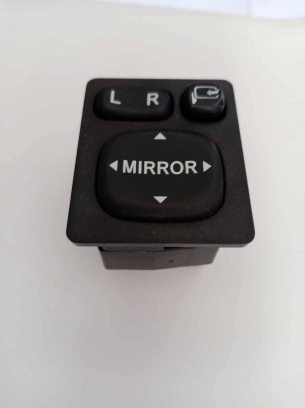 Toyota Aqua NHP10 Side Mirror Power Switch