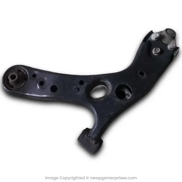 HONDA FIT GP1	LOWER ARM